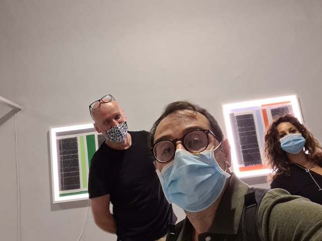 1 LUCEAN, Borghini Arte Contemporanea, set up of the exhibition with the curator Giusy Emiliano and the polish artist Piotr Hanzelewicz