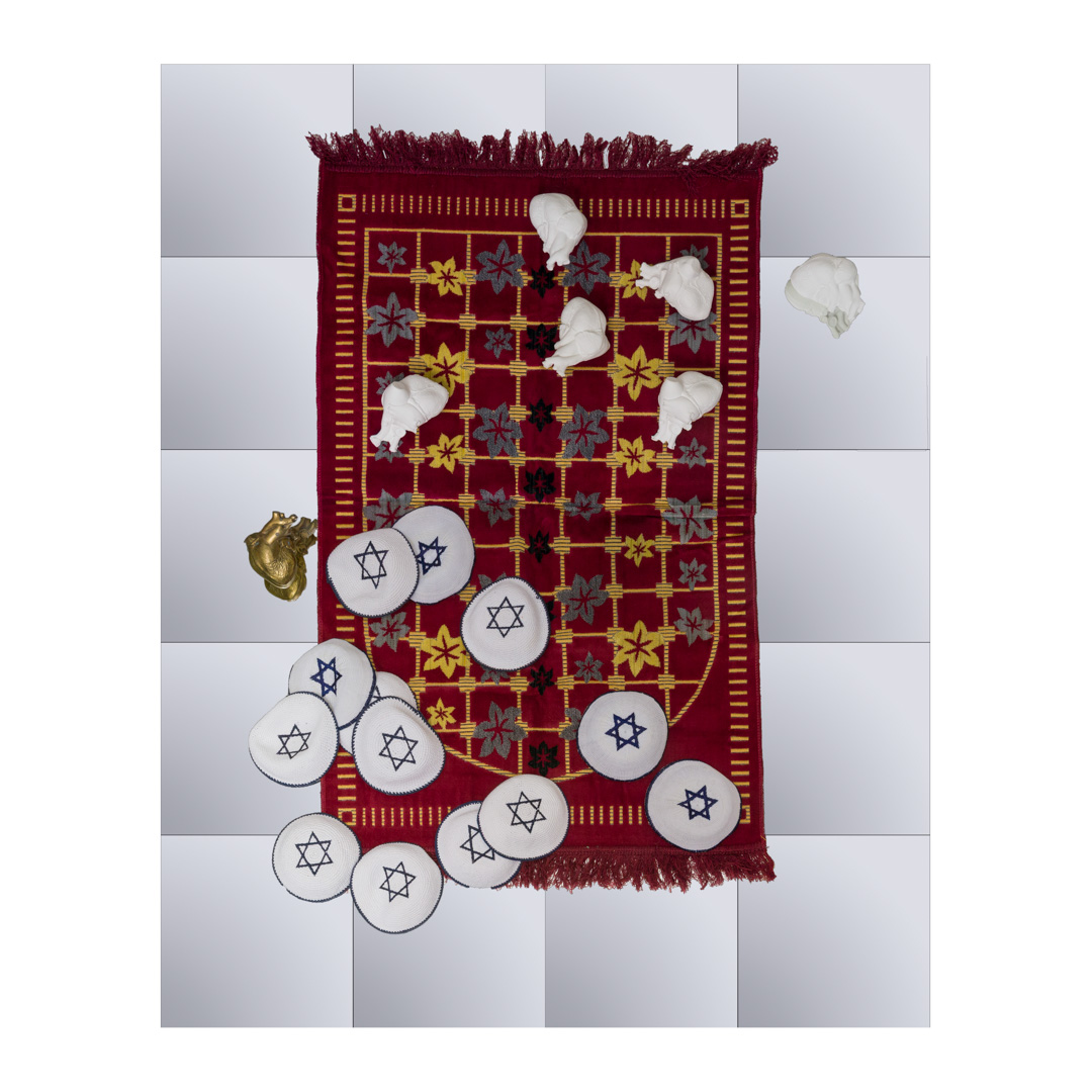 Sette battiti, fedi in ascolto, installazione, 150x120 cm, 2013